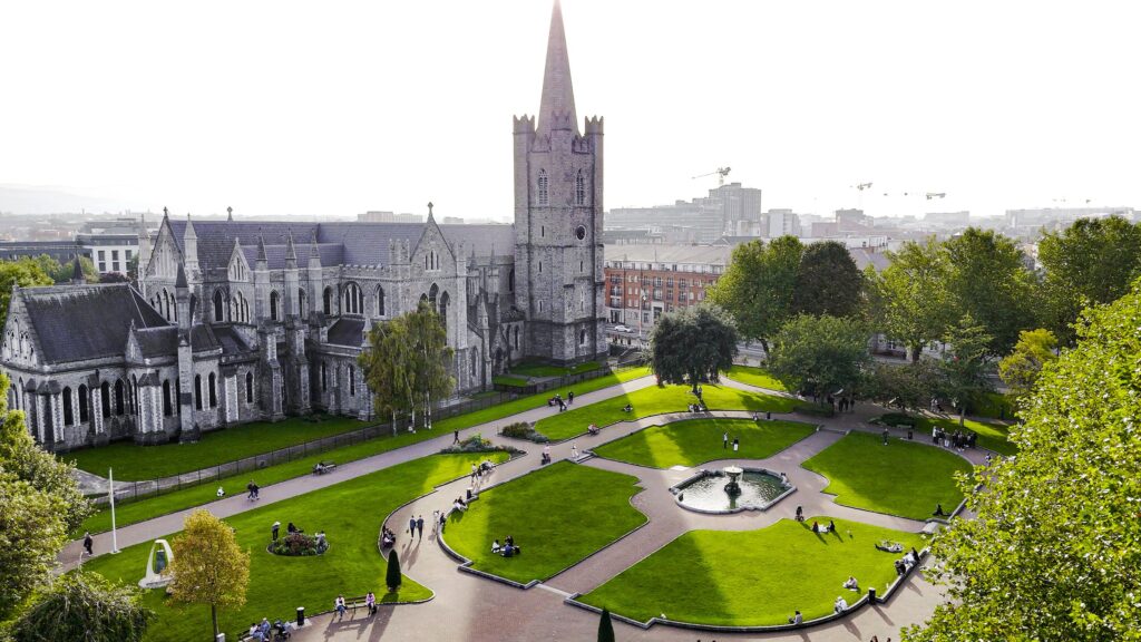 19 Best Things to Do in Dublin, From Bookstores to Breweries