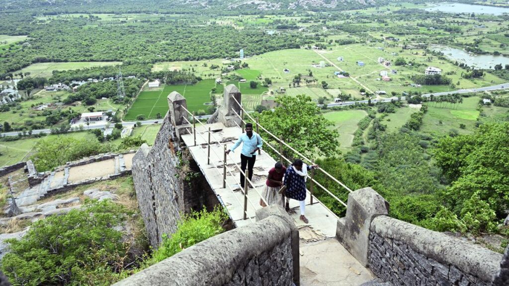A guide to Gingee fort, now a UNESCO World Heritage Site A guide to Gingee fort, now a UNESCO World Heritage Site