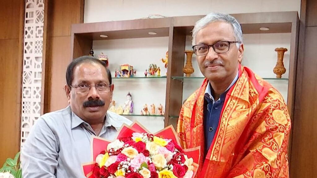 Central official discusses simplification of laws with Andhra Pradesh Chief Secretary