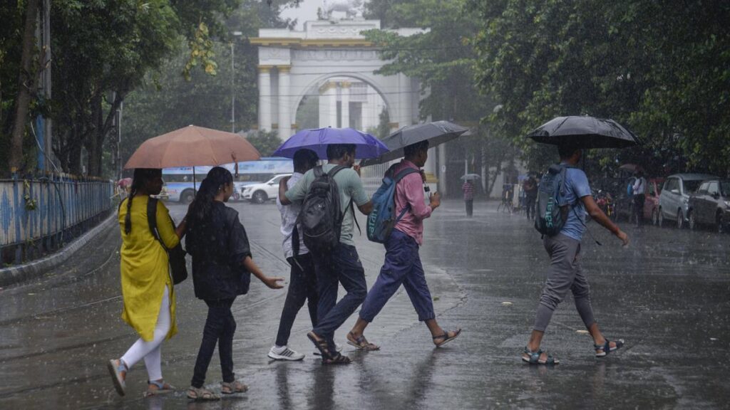Depression over coastal West Bengal, extremely heavy rainfall, thunderstorms likely in the State: IMD