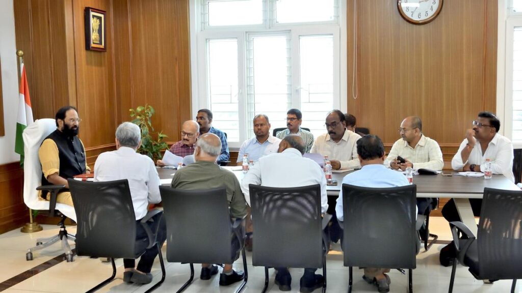 Fast-track land acquisition and R&R for irrigation projects: Uttam tells officials