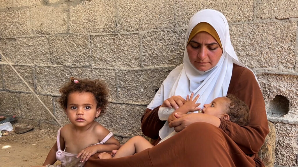 Gaza mothers forced to give babies water as milk and formula run out | Gaza