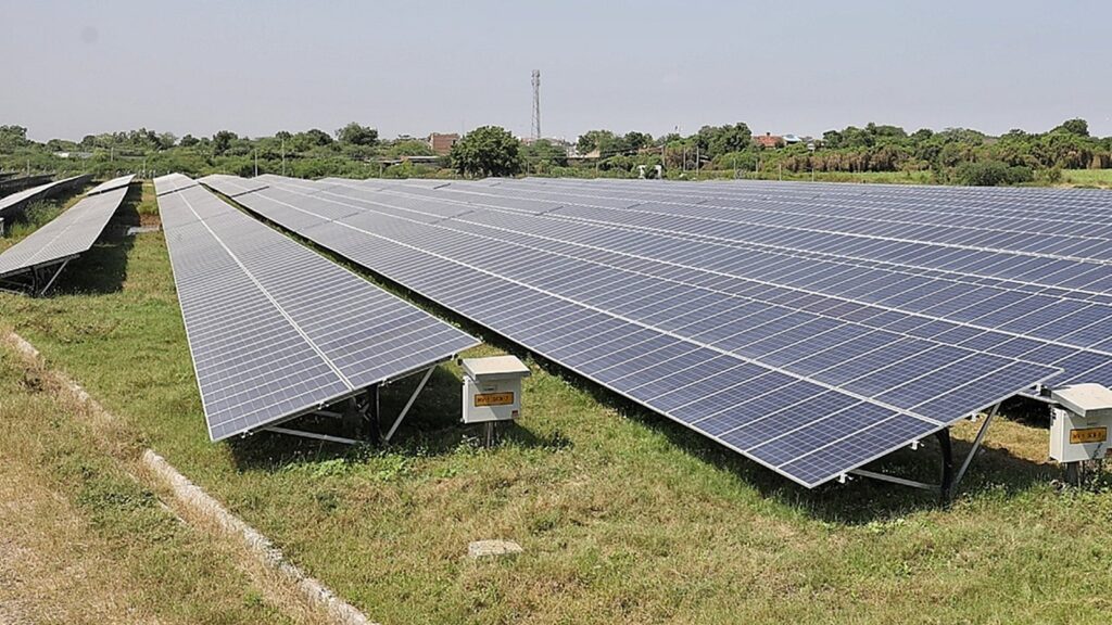 India Green Power: The rise in contribution of renewables to India’s energy mix marks a significant shift, driven by the rapid addition of solar and wind power in recent years