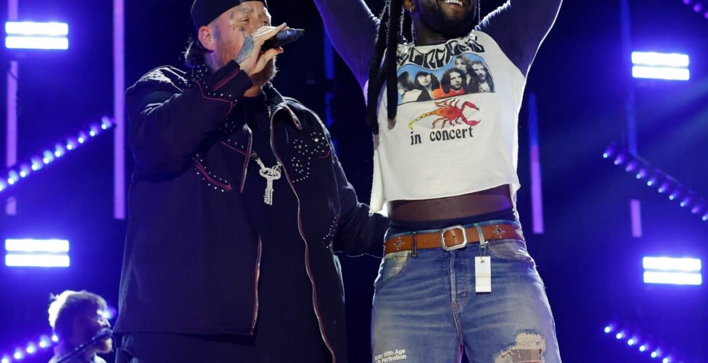 Is Alex Warren Christian pop? Faith-flavored songs are all over the airwaves Is Alex Warren Christian pop? Faith-flavored songs are all over the airwaves