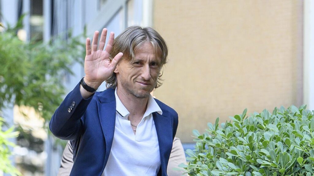 Luka Modric signs with AC Milan after 13 seasons at Real Madrid