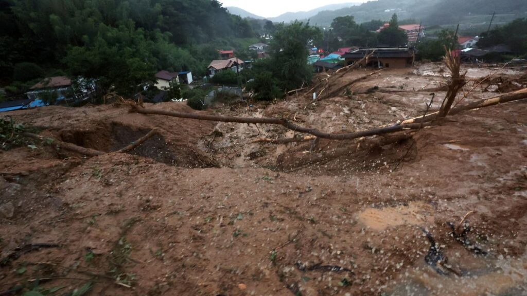 One killed as South Korea rain death toll rises to 11
