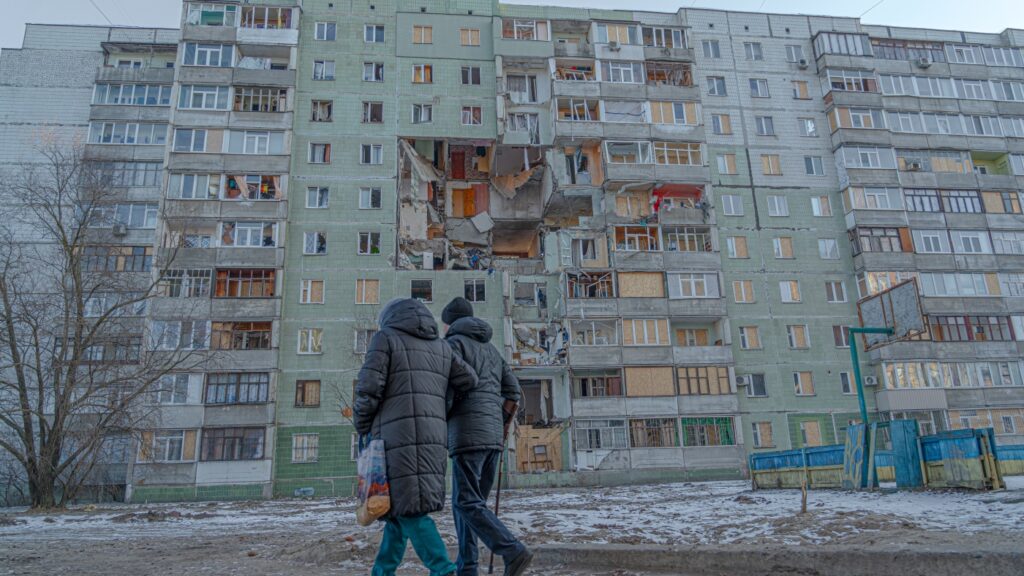 Sumy, Ukraine, is in the crosshairs of new Russian offensive : NPR