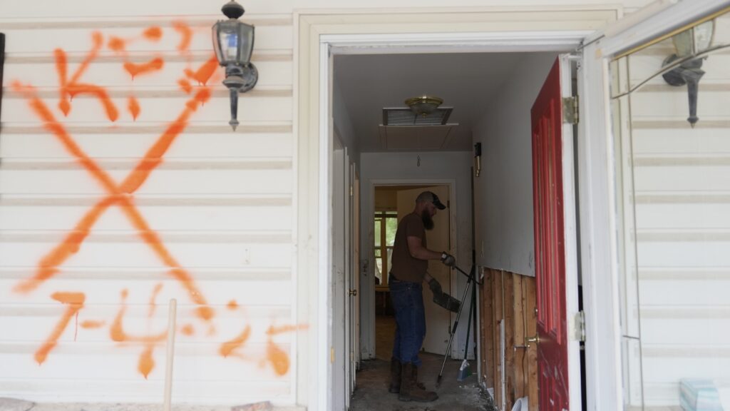 Texas is relying on FEMA. State leaders said it should be cut : NPR Texas is relying on FEMA. State leaders said it should be cut : NPR