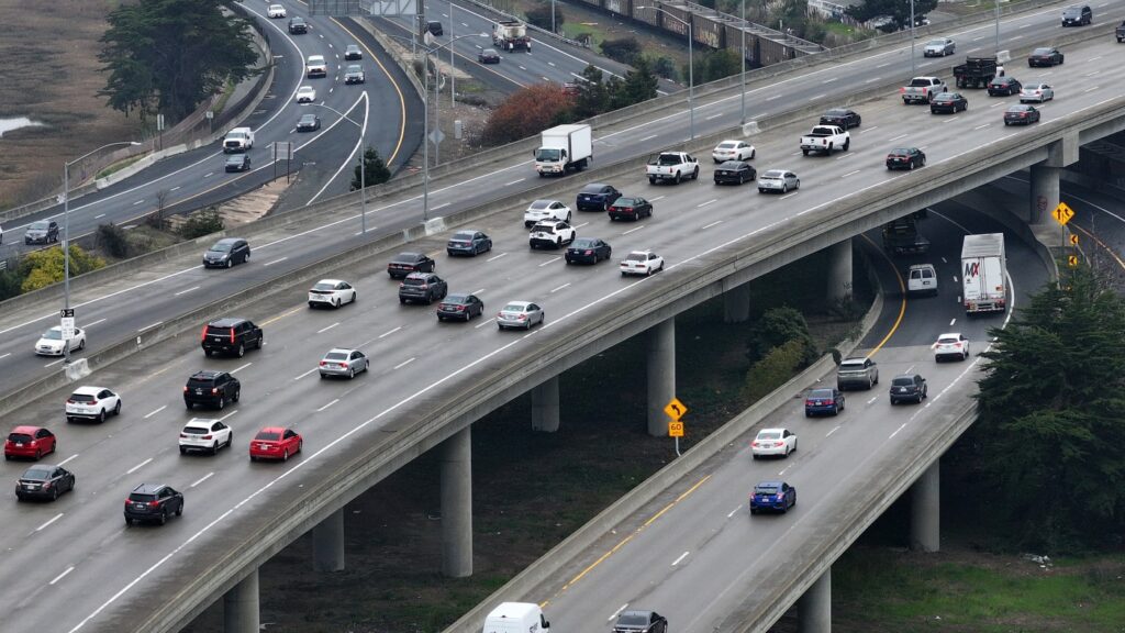 The EPA proposes gutting its greenhouse gas rules. Here’s what it means for cars and pollution : NPR