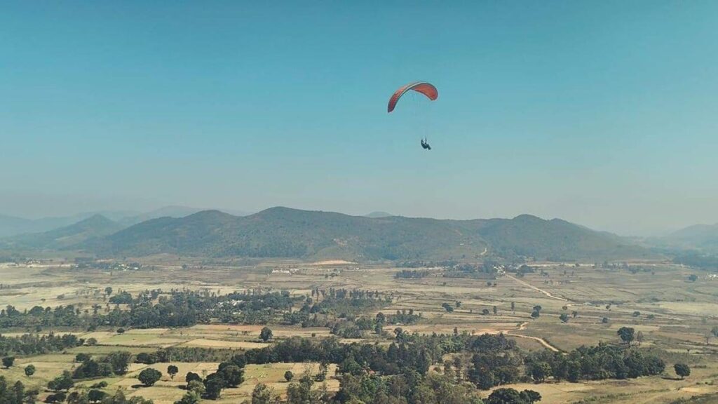 Tourist dies in paragliding crash near Himachal's Dharamshala