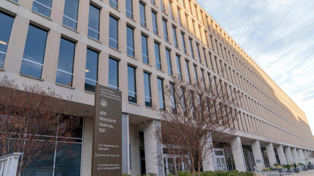 US Supreme Court backs Trump push for mass firings at Education Department | Donald Trump News