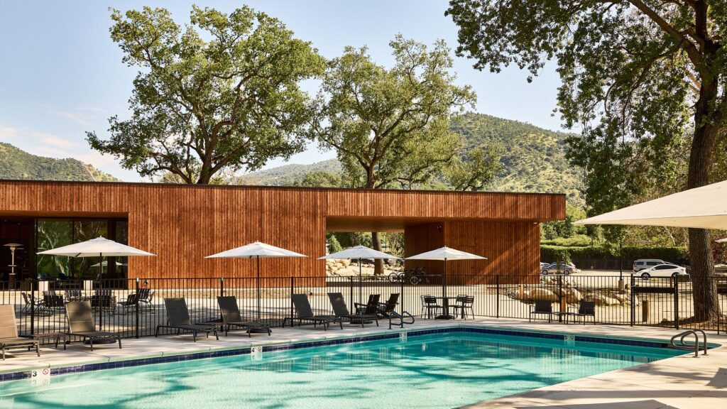 Where to Stay in Sequoia National Park 2024: Hotels & More Stays