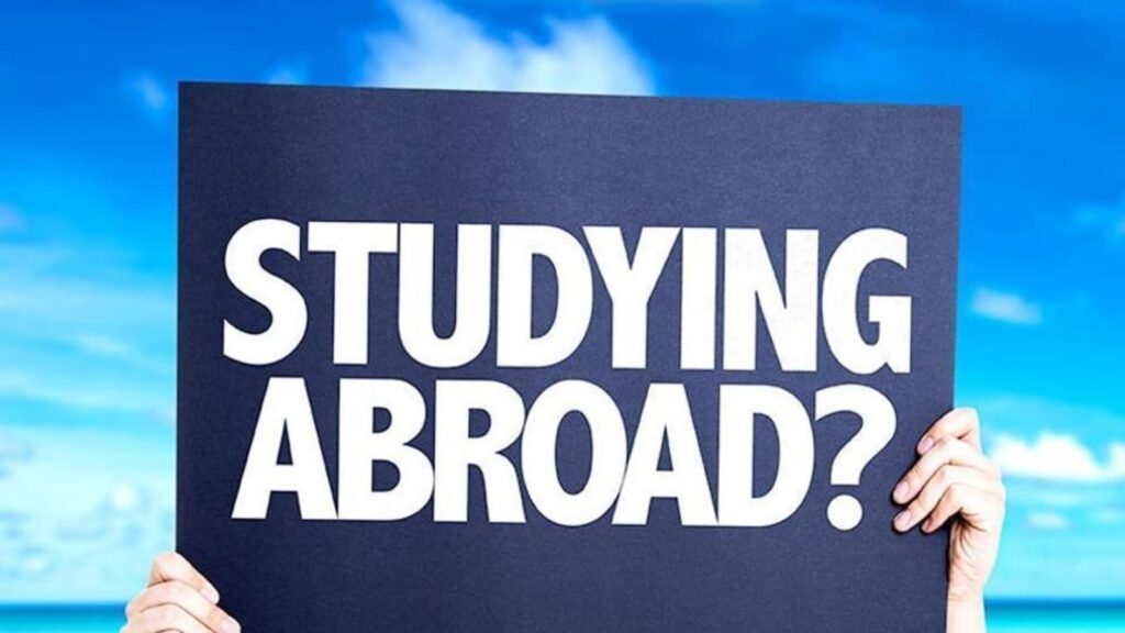 5 Skills every student should learn before applying to study abroad