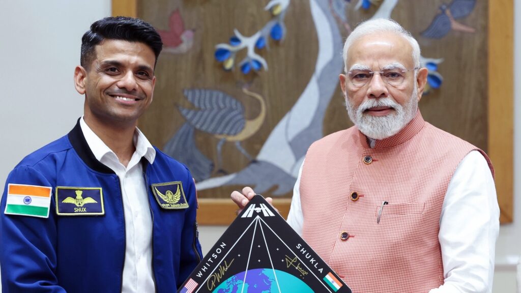 A road and park named after Astronaut Shubhanshu Shukla? Details of Lucknow mayor's proposal | Latest News India