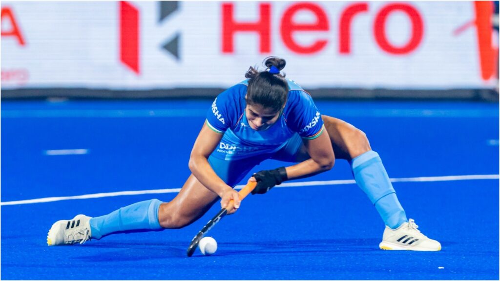 Deepika takes a flick at the opposition goal. (PHOTO: Hockey India)
