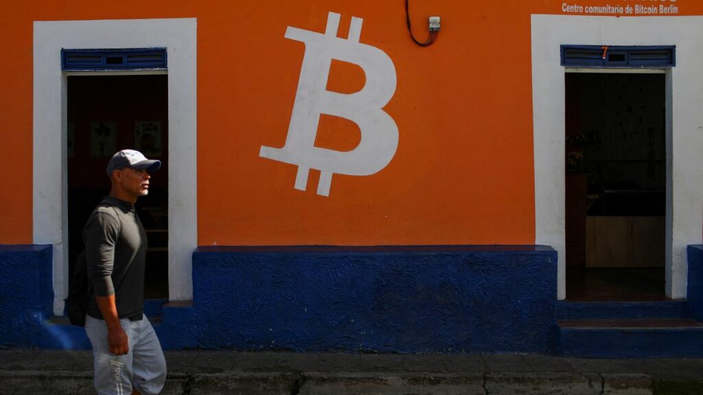 Bitcoin hits record high above $124,000