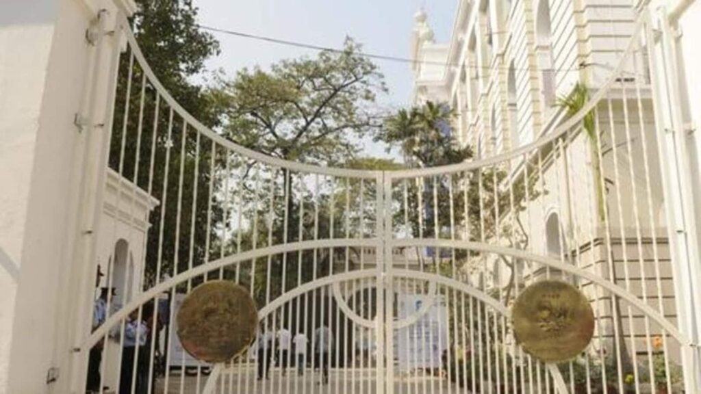Calcutta University to not reschedule undergraduate law semester exam on August 28 | Education