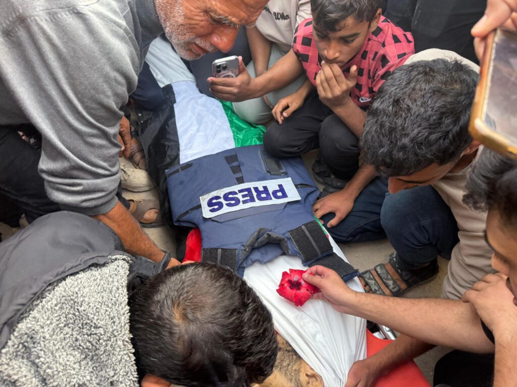 Call for end to forced starvation, targeted killing of journalists in Gaza | Israel-Palestine conflict News