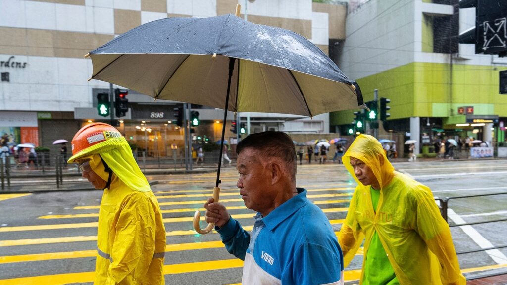 Chinese tourist city Sanya shuts down as Typhoon Kajiki intensifies | World News china typhoon