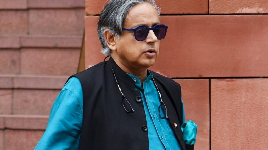 'EC should answer to regain credibility': Shashi Tharoor at INDIA bloc protest | Latest News India