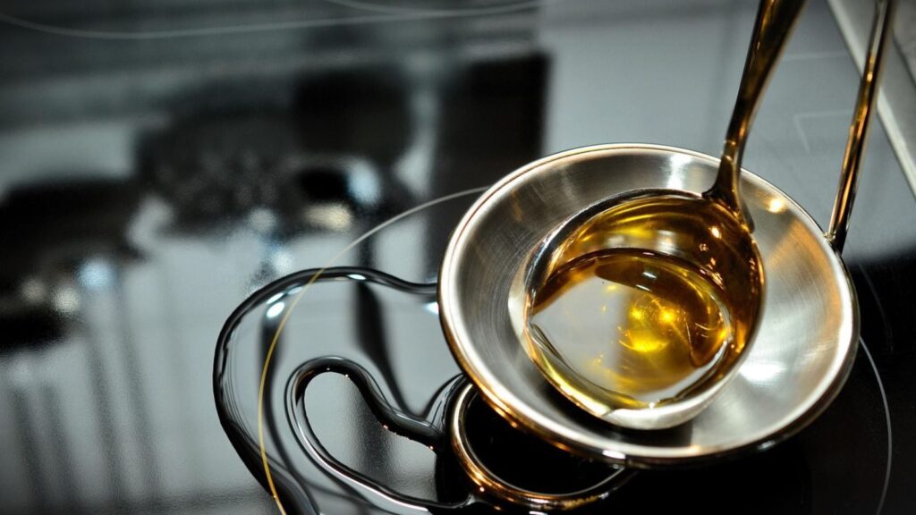 The edible oil industry pays higher GST rates on input goods and services used in the manufacturing and marketing of edible oils compared with the output GST rate. (Credit: Pixabay)