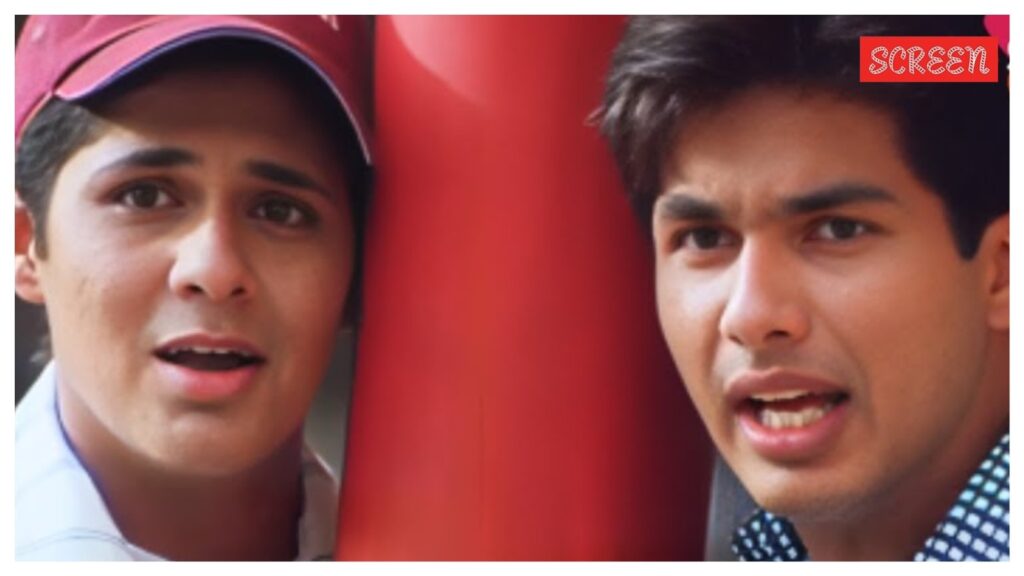 Vishal Malhotra and Shahid Kapoor in Ishq Vishk.