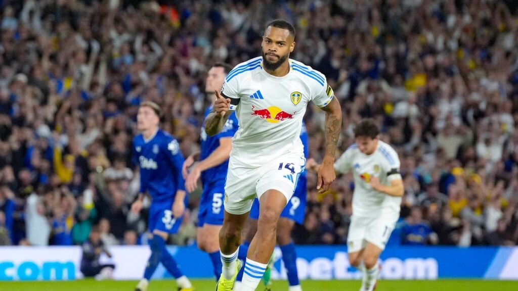 Leeds makes winning start to Premier League return as Nmecha’s penalty upsets Everton