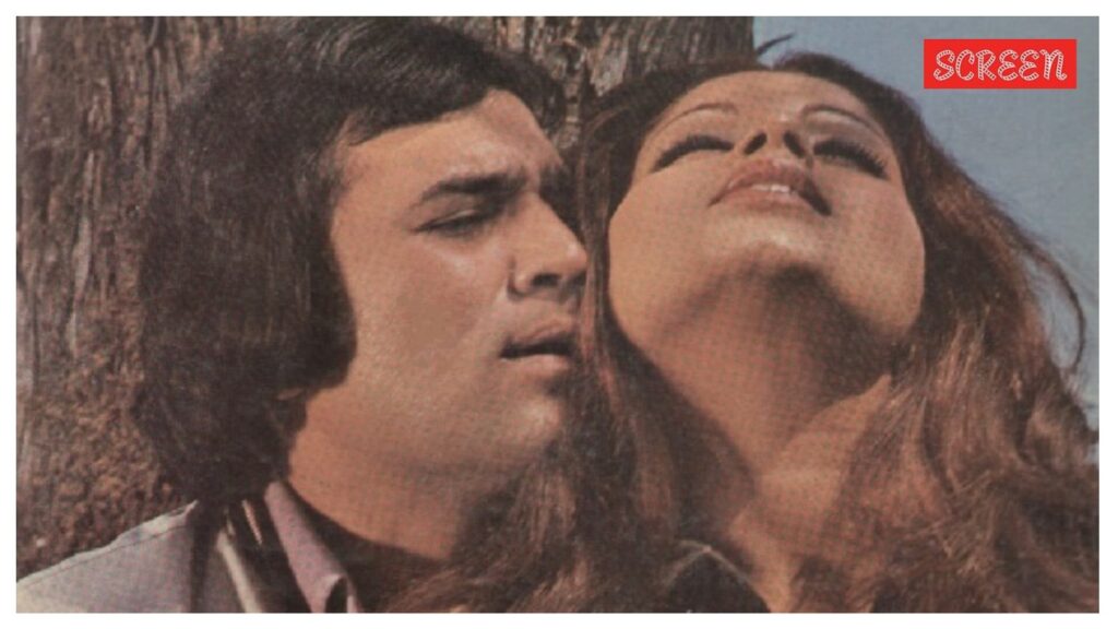 Rajesh Khanna and Simple Kapadia in Anurodh.