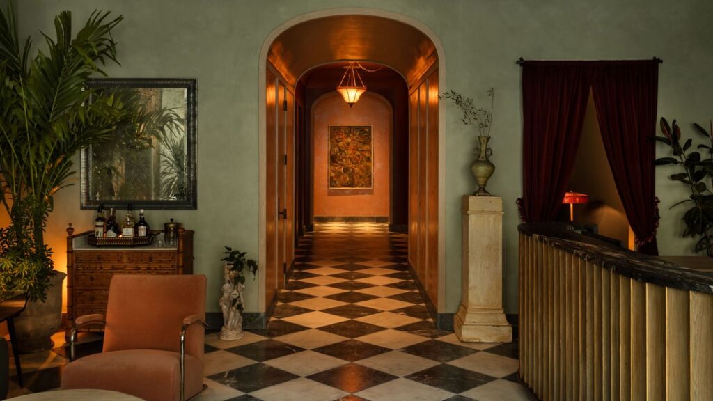 Condé Nast Traveler