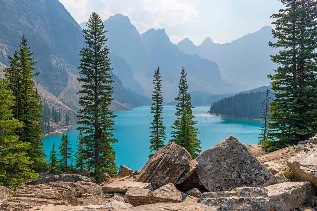 The Most Peaceful Travel Destination in North America Is a Natural Wonder Famous for Its Pristine Turquoise Lakes The Most Peaceful Travel Destination in North America Is a Natural Wonder Famous for Its Pristine Turquoise Lakes