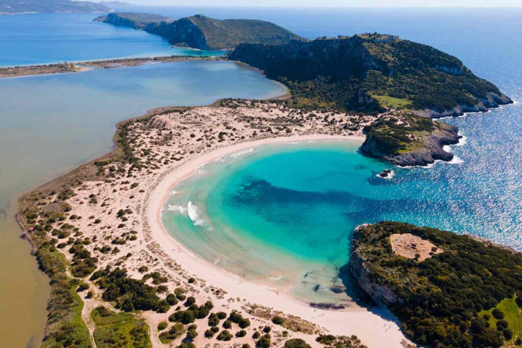 These Mainland Greek Destinations Should Be On Your Hellenic Itinerary