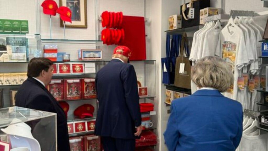 Trump gift shop