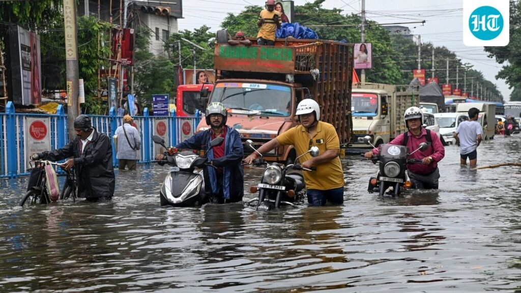 7 dead as heavy rain sinks Kolkata amid Durga Puja buzz: 'What just happened'