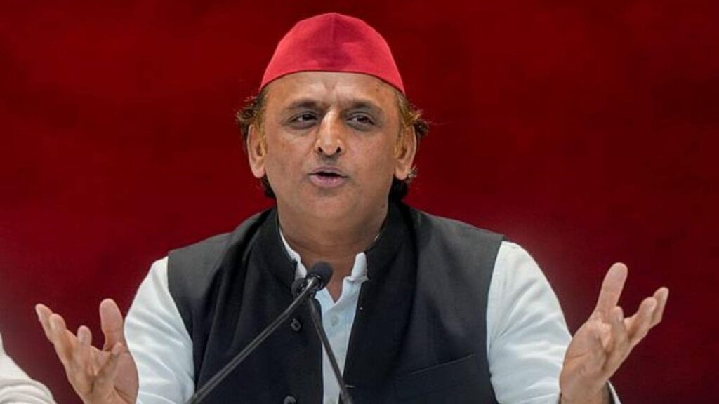 Samajwadi Party chief Akhilesh Yadav (File)