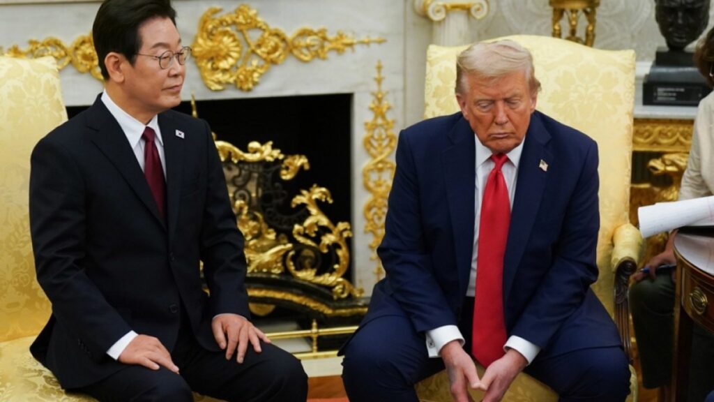 Anger in Seoul as Trump calls detained South Korea workers ‘illegal aliens’ | Workers’ Rights News Anger in Seoul as Trump calls detained South Korea workers ‘illegal aliens’ | Workers' Rights News