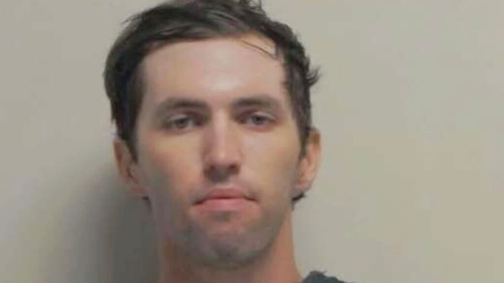 Charlie Kirk death: From Discord messages to rifle, what evidence does FBI have against arrested suspect Tyler Robinson | World News From Discord messages to rifle, what evidence does FIB have against Tyler Robinson in Charlie Kirk murder