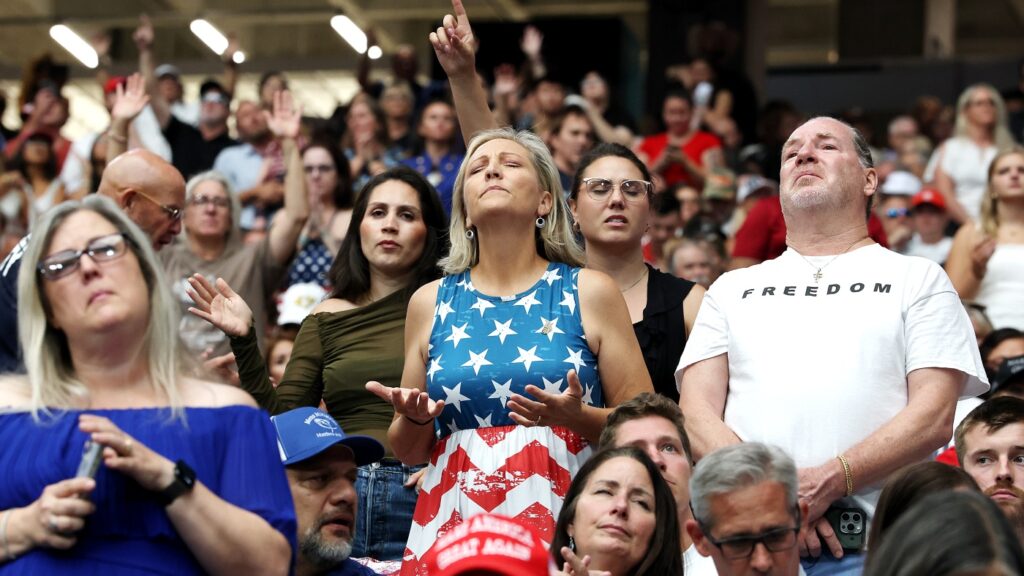 Charlie Kirk’s memorial service in Arizona : The Picture Show : NPR Charlie Kirk's memorial service in Arizona : The Picture Show : NPR