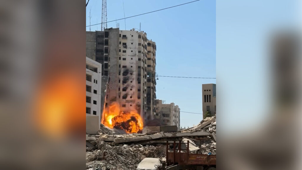 Israeli forces destroy another Gaza City tower block | Gaza