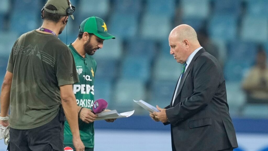 Pakistan leaks mute video claiming Andy Pycroft apologised to Salman Agha for handshake row, gets bashed on social media