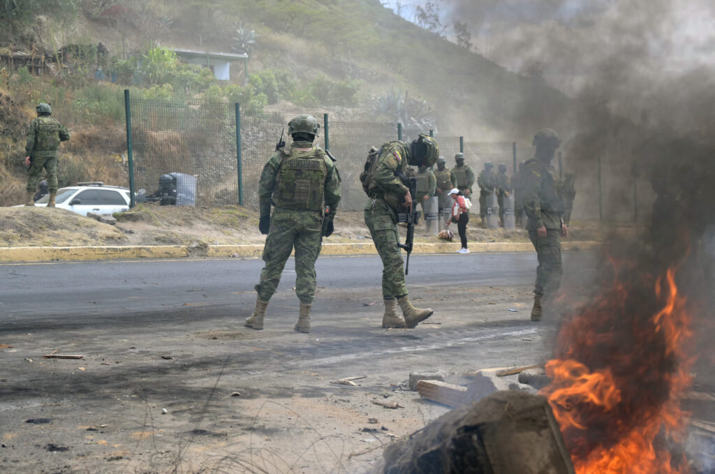 Protests turn violent in Ecuador over rising fuel prices | Protests