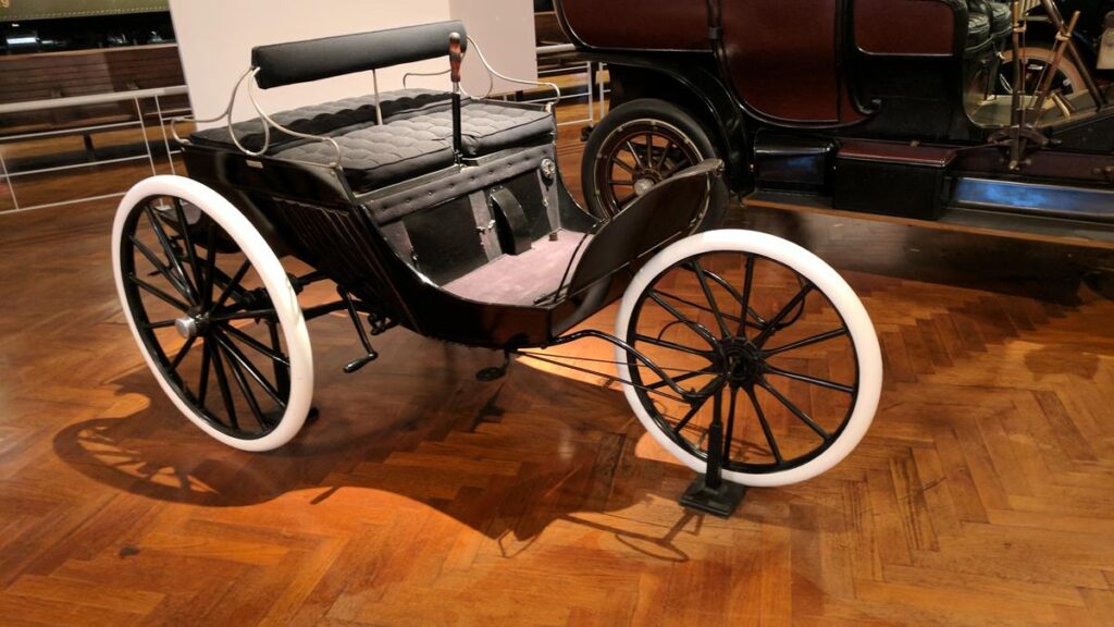 Riding the first automobiles with the Duryea brothers