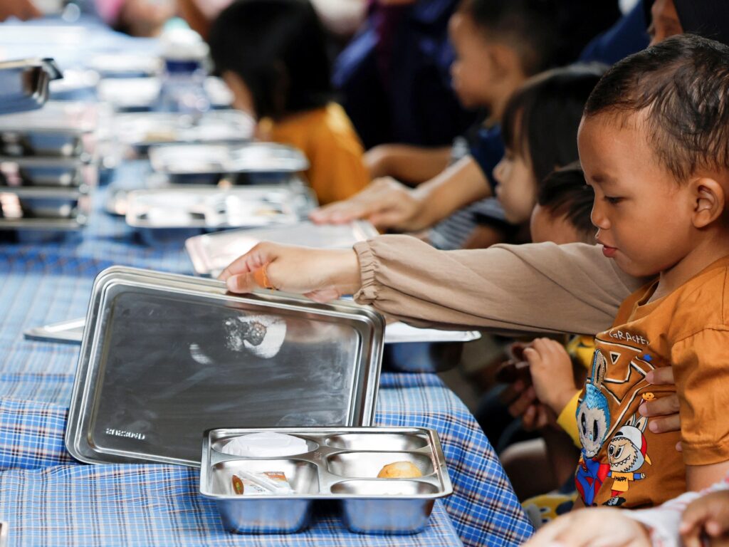 Some 400 Indonesian school children fall ill after eating free school meals | Food News