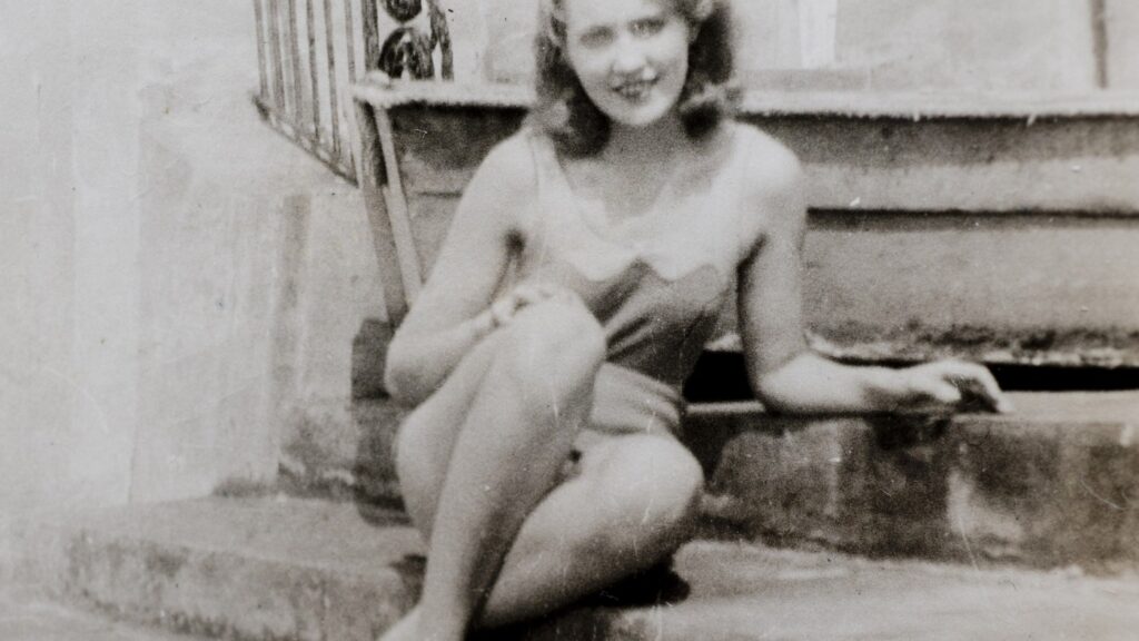 Trump makes a state visit to the U.K., his mother's homeland : NPR