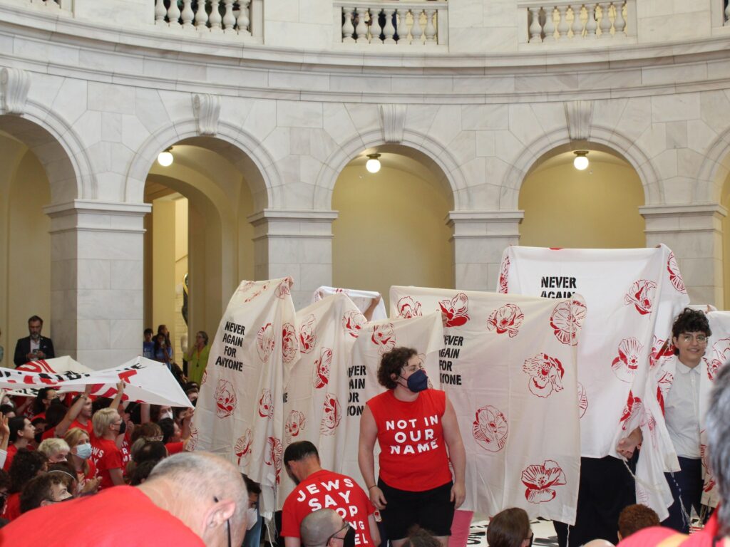 US Holocaust museum removes anti-genocide post amid Gaza atrocities | Israel-Palestine conflict News