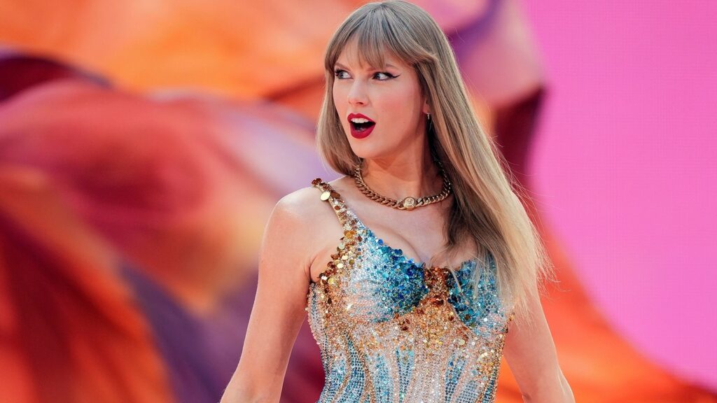 Will Taylor Swift appear at Chiefs vs. Eagles game at Arrowhead Stadium? Here's what to know