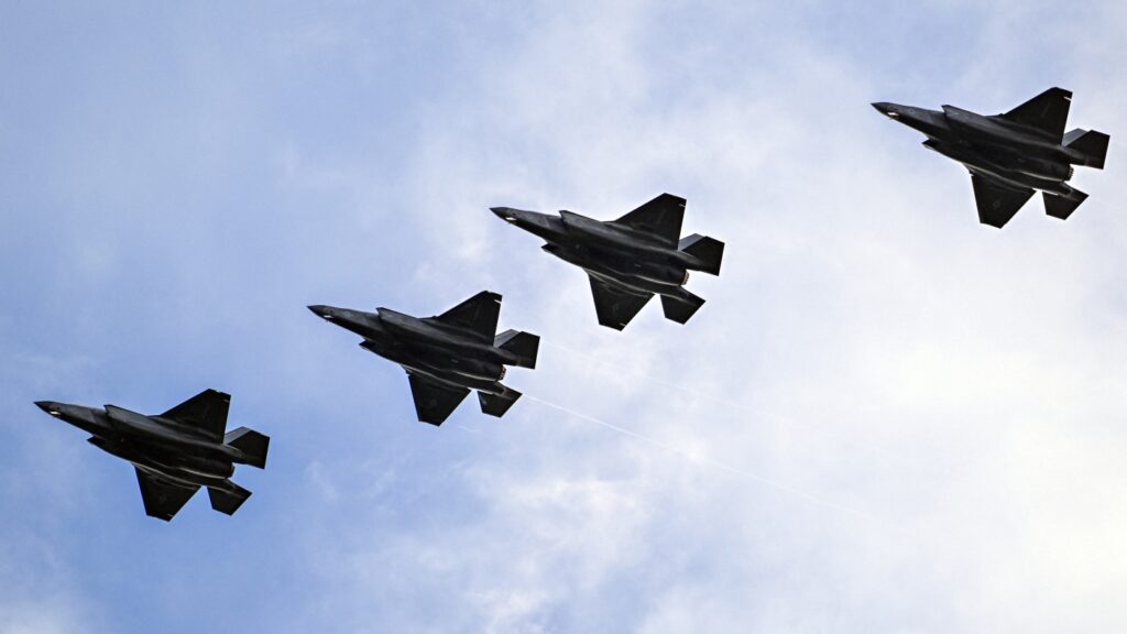 With 'drug boat' strikes, Trump leans into war on terror tactic against cartels : NPR