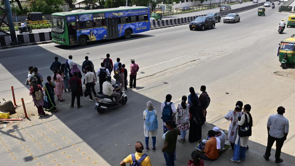 103 Bengaluru bus stops to be relocated to decongest city
