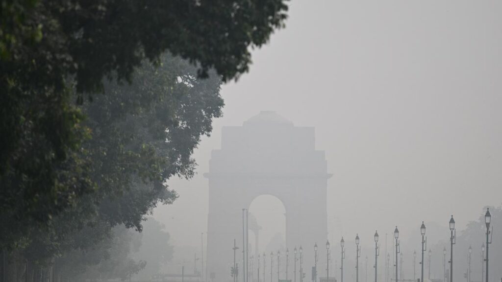 As air turns toxic, hospitals see rise in respiratory cases As air turns toxic, hospitals see rise in respiratory cases