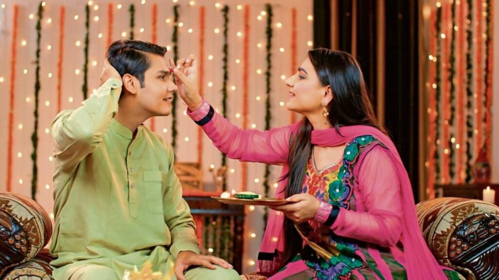 Bhai Dooj 2025: Top 6 last minute gifts for sisters and brothers