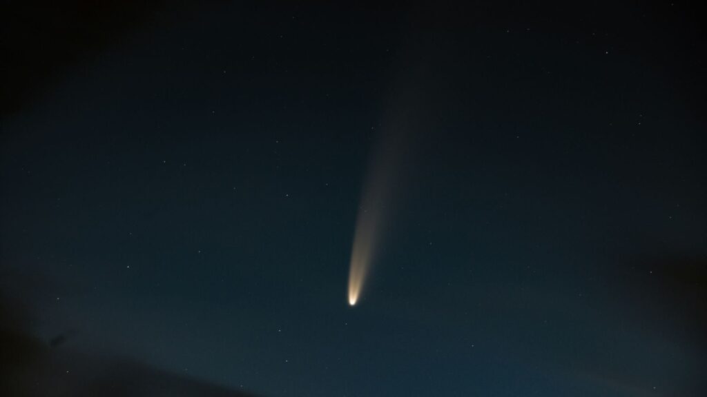To see Comet Lemmon clearly, seek a dark-sky location far from city lights, where the Milky Way is visible overhead. (Image for representation: Unsplash)